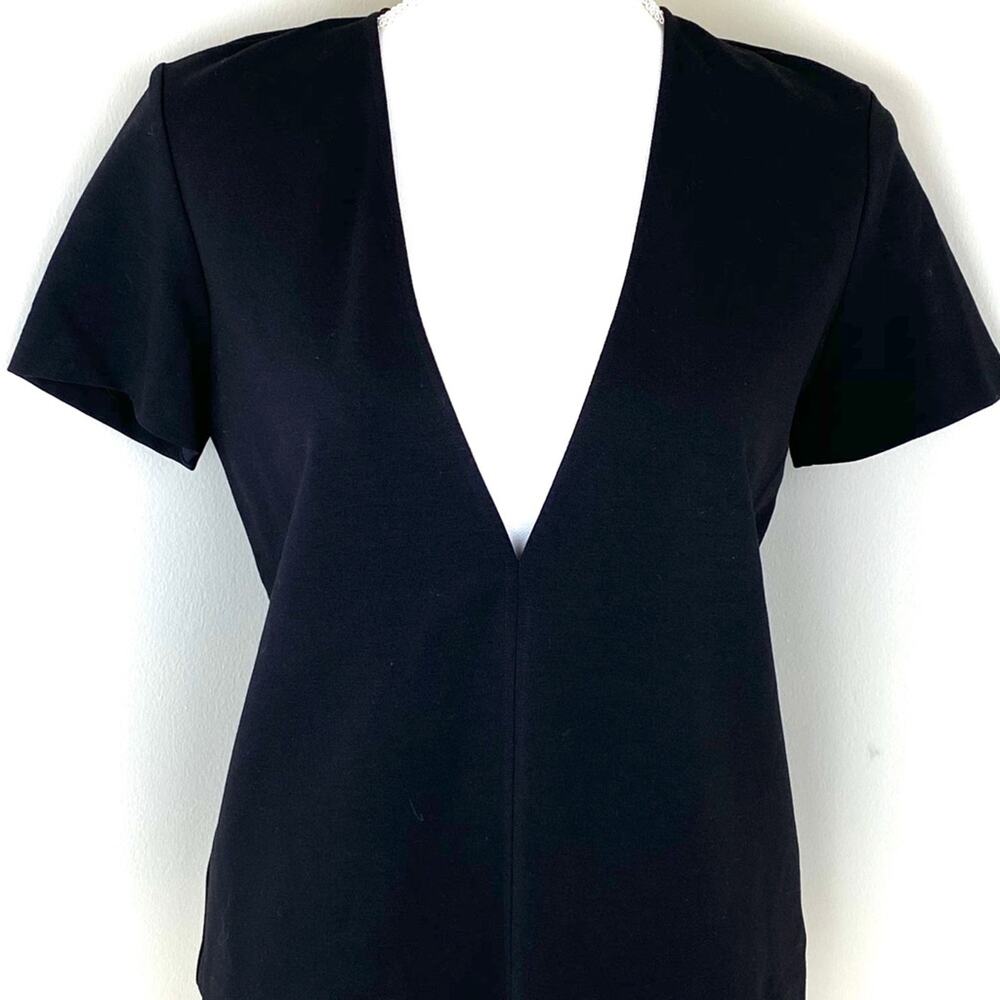 Theory Women's‎ Zadeia Layering Top V Neck Casual